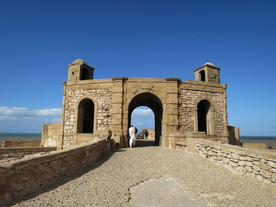 Porte traditionnelle dans la médina d'Essaouira